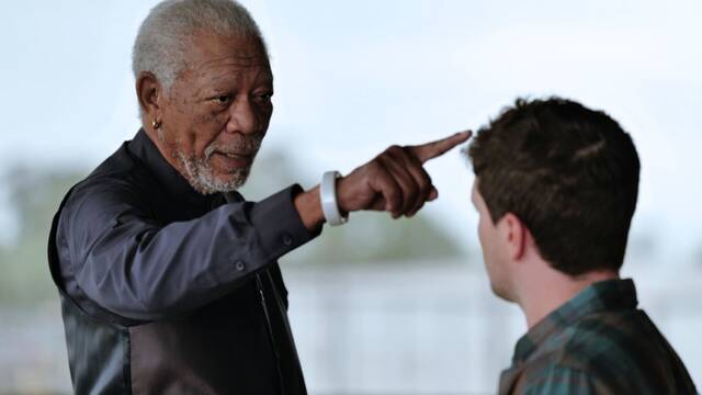 Morgan Freeman se convierte en un gur de la tecnologa: Triler de '57 seconds'