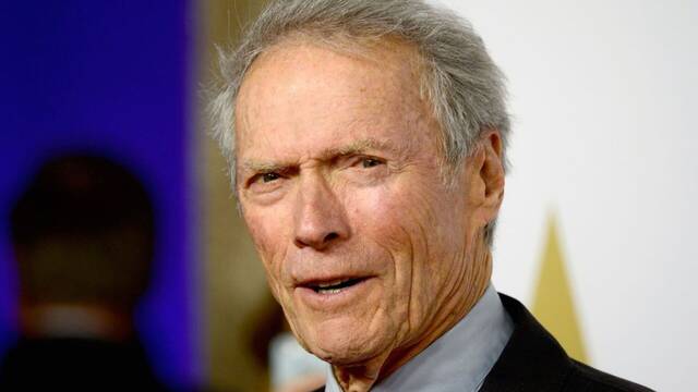 Clint Eastwood, con 94 aos de edad, renuncia a la jubilacin y lo definen como un 'adicto al trabajo'