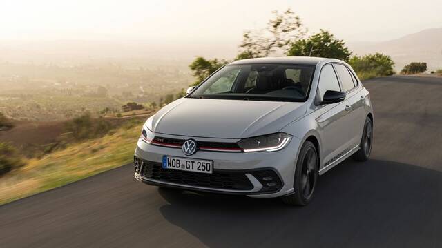 Adis a este mtico coche en Espaa: Volkswagen Navarra cesa la produccin del querido Polo tras 40 aos