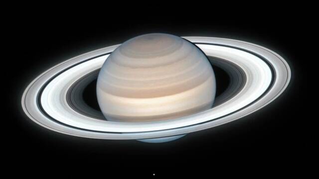 La NASA capta un objeto desconocido chocando contra Saturno y pide ayuda a los astrnomos: 'Es un gran detector de meteoritos'