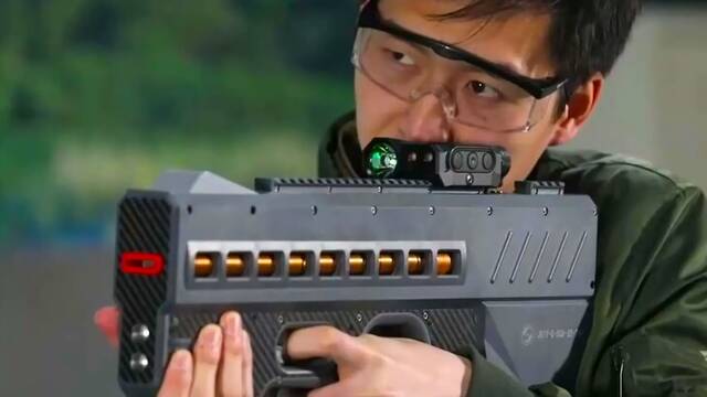 No es ciencia ficci�n: alarma y preocupaci�n por el arma electromagn�tica con el que China da un salto tecnol�gico y militar