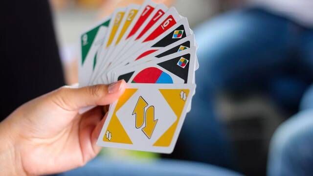 UNO rompe las normas: Mattel convierte bares y otros espacios de ocio en escenarios para el juego de cartas m�s famoso del mundo