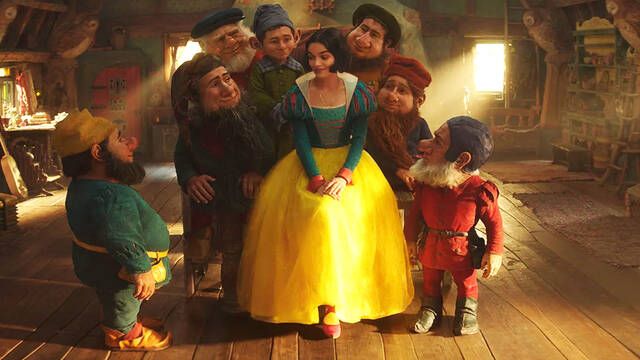 Le llueven las crticas al triler del live action de 'Blancanieves' por culpa de los siete enanitos