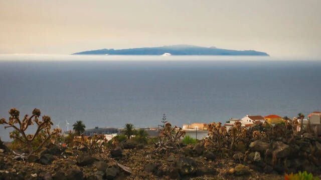 En Canarias hay una novena isla perdida que aparece y desaparece, que segn los guanches est encantada