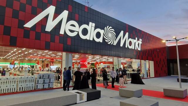 El gigante chino del comercio online compra MediaMarkt por 2500 millones y desafa a Amazon en Europa