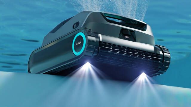 Este robot limpia piscinas sube paredes como Spider-Man y funciona tres horas sin cables: el mejor aliado para la salud