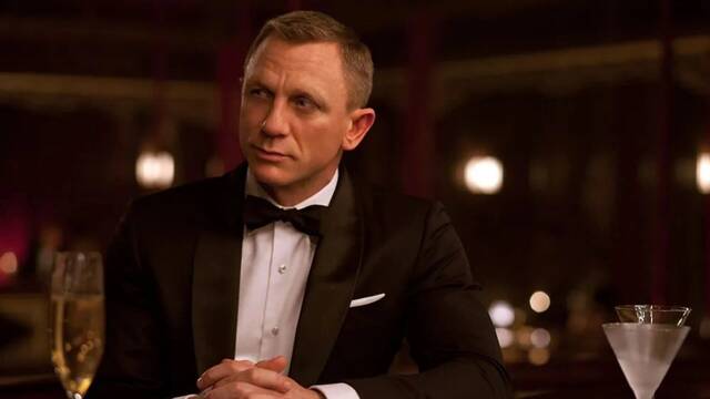 Amazon ficha al creador de 'Peaky Blinders' para escribir el guion del nuevo James Bond de Denis Villeneuve