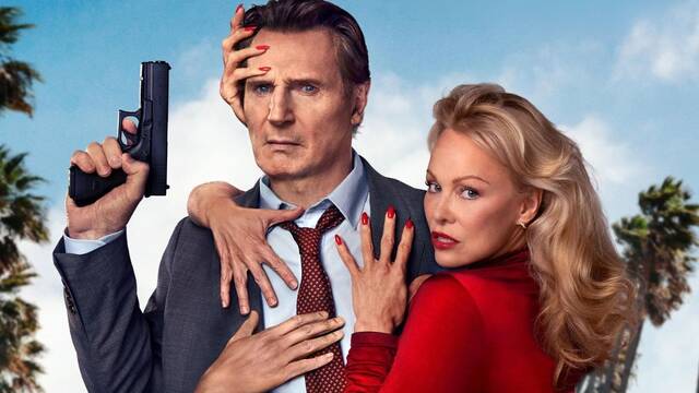 Liam Neeson y Pamela Anderson en 'Ag�rralo como puedas': 'Mido 1,93 y llevo un uniforme de colegiala'