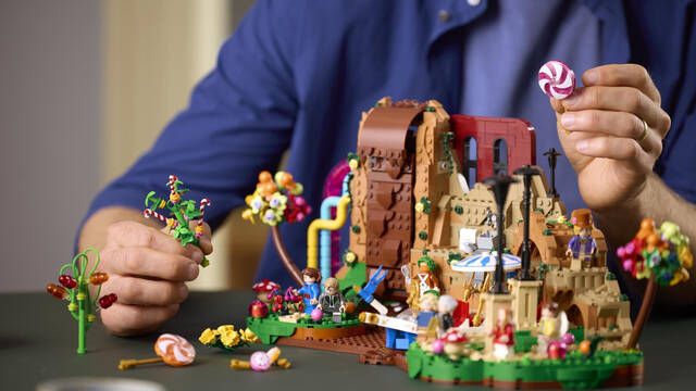 LEGO recrea Willy Wonka y la F�brica de Chocolate con un set lleno de nostalgia y detalles �nicos como una cascada de chocolate
