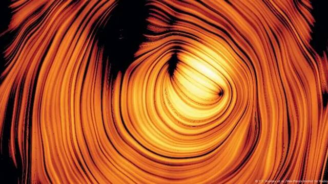 Astr�nomos en alerta por un extra�o anillo c�smico que emite rayos gamma y apunta hacia la Tierra: 'Parece el ojo de Sauron'