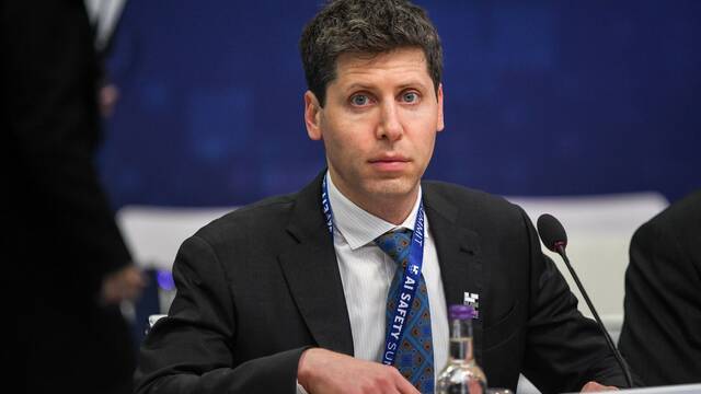 Demandan a OpenAI y Sam Altman tras vincularse a ChatGPT y sus consejos con el suicidio de un menor