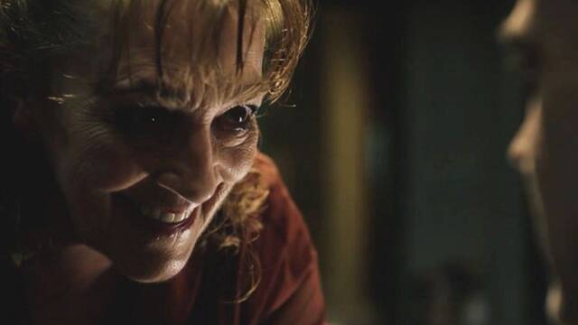 El debut que apoya J. A. Bayona tras 'La sociedad de la nieve': as� es la terror�fica 'Vieja Loca' con Carmen Maura