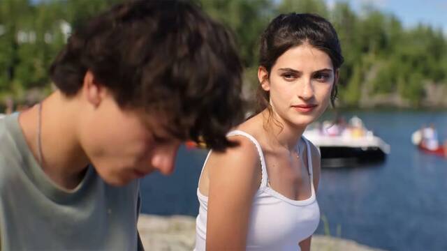 Hoy en Prime Video la serie de solo 8 cap�tulos que se ha convertido en el fen�meno del verano y n�mero en 1 en todo el mundo