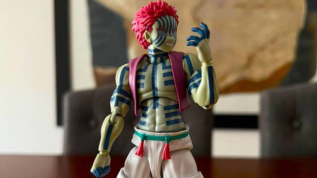 Estas figuras de Akaza y Zenitsu son las mejores de 'Kimetsu no Yaiba' y celebran el ansiado estreno de 'La fortaleza infinita'