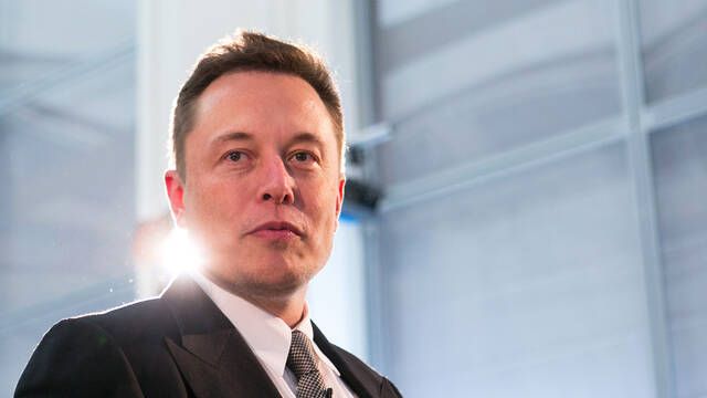 Elon Musk reafirma su poder�o econ�mico: 'El magnate ha comprado m�s de 1000 millones en acciones de Tesla'