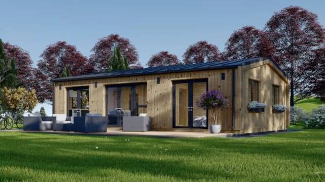 La casa prefabricada de lujosa madera que llega a Espaa: tres habitaciones, grandes ventanales y 68 m2 por solo 24.000 euros