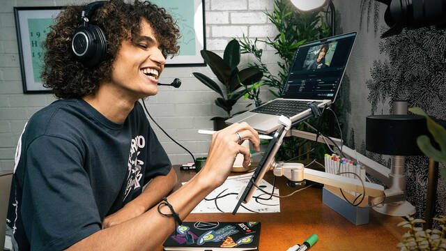 Los nuevos auriculares Audio-Technica ATH-M50xSTS ofrecen sonido de estudio profesional al nivel de Pixar por solo 229 euros