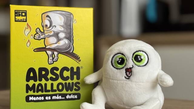 Hemos jugado a 'Arschmallows' y es el juego de cartas del ao: memoria, humor descarado y partidas rpidas