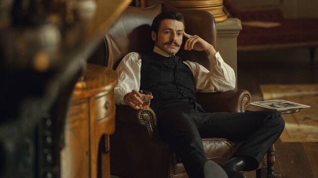 Steven Knight, creador de 'Peaky Blinders', viaja al siglo XIX con su nueva apuesta histrica en Netflix