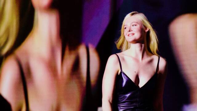 Predator: Badlands conquista la Comic-Con Mlaga con Elle Fanning y 20 minutos de metraje indito: 'Es algo nuevo para m'