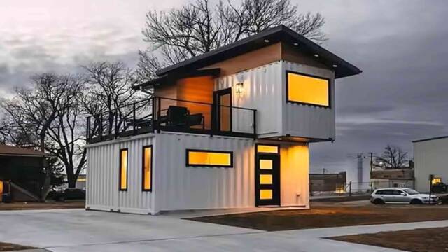 Amazon vende en Espaa una casa prefabricada con dos dormitorios y escaleras de lujo que se monta en 10 minutos por 24.000 euros