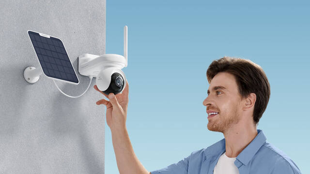 Esta cmara es como tener un Sentinel de Matrix que graba en 4K y caza intrusos durante 500 das sin parar