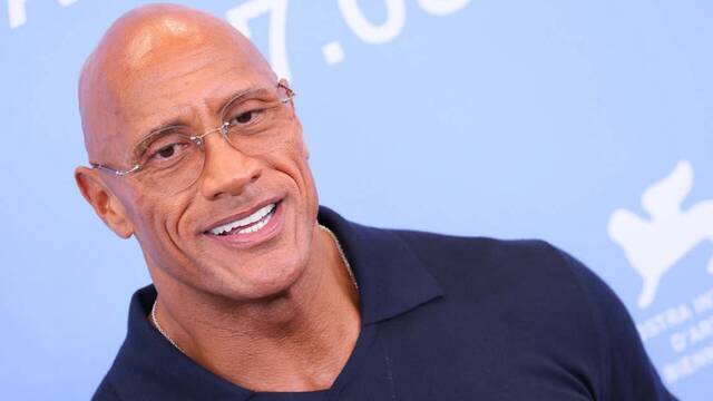Dwayne Johnson (53) que perdi 27 kilos en pocos meses para su nueva pelcula, emocionado: 'Es el papel de mi vida'
