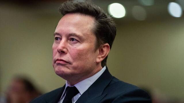 Elon Musk fracasa de forma histrica: Tesla da la espalda a Grok y apuesta por la IA china