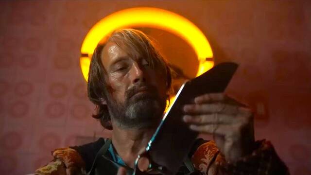 Mads Mikkelsen y Sigourney Weaver protagoniza 'Dust Bunny', un thriller de accin cuyo triler ya ha enloquecido a internet