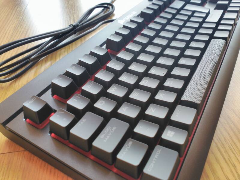 Las tecnologías N-Key Rollover y Anti-Ghosting funcionan a la perfección.