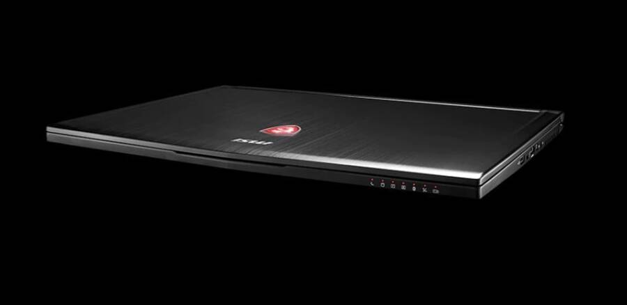 El portátil de MSI es uno de los más finos y ligeros que nos encontraremos dentro de los modelos de alto rendimiento para gamers.