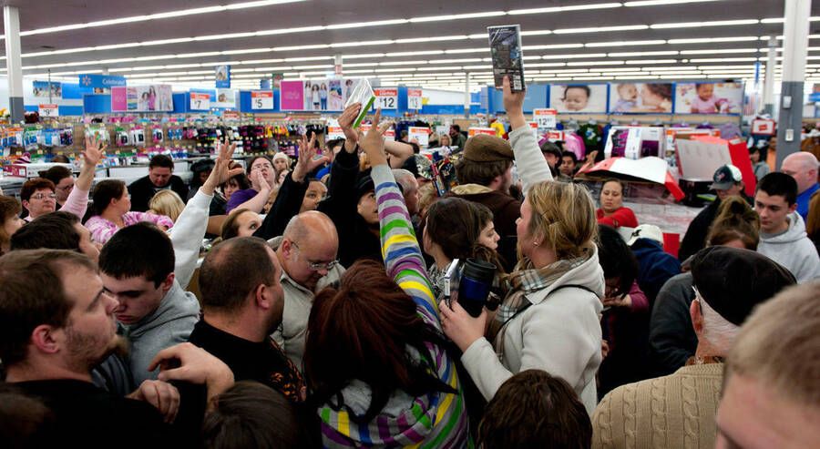 El Black Friday es una oportunidad única para comprar productos con grandes descuentos. ¿El inconveniente? Las interminables colas.