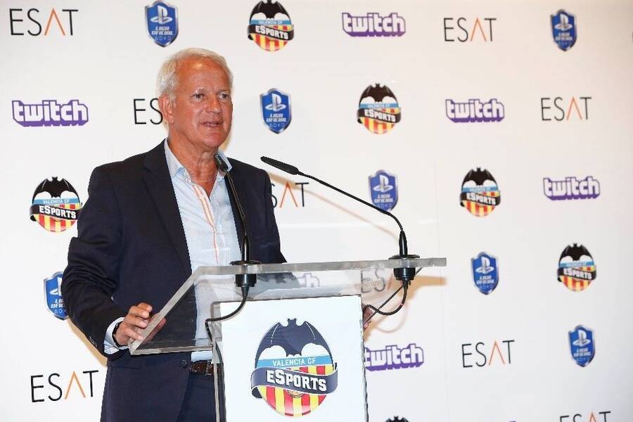 Peter Draper en la presentación del Valencia eSports
