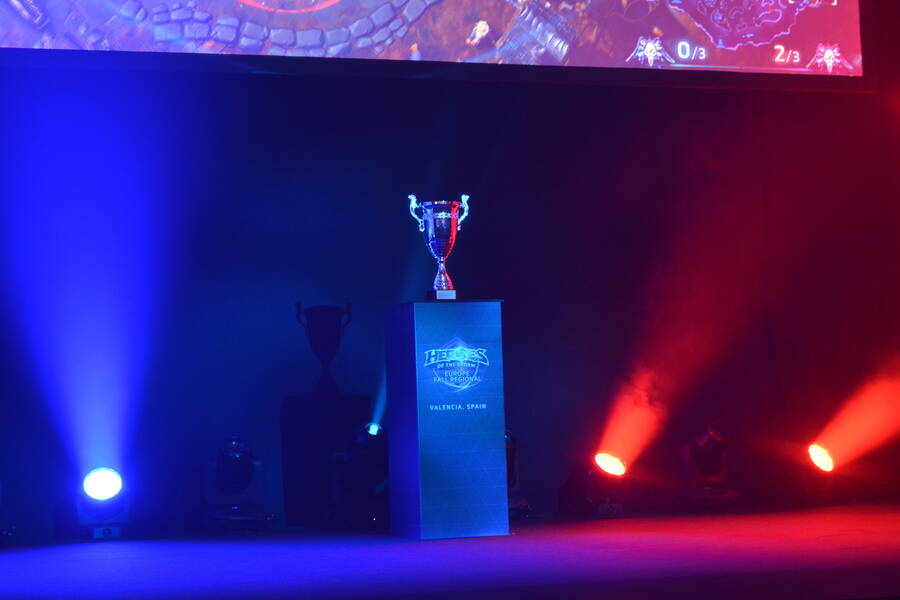 Así es la copa que levantará el ganador del torneo de Heroes of the Stomr
