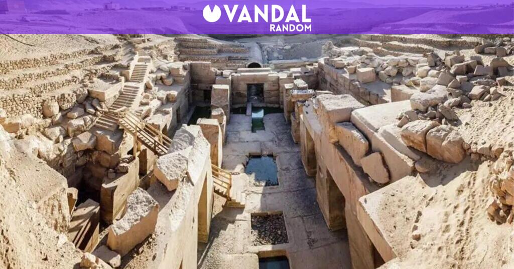 Egypto Random Egipto descubre una gigantesca tumba real enterrada a 7 metros durante ...