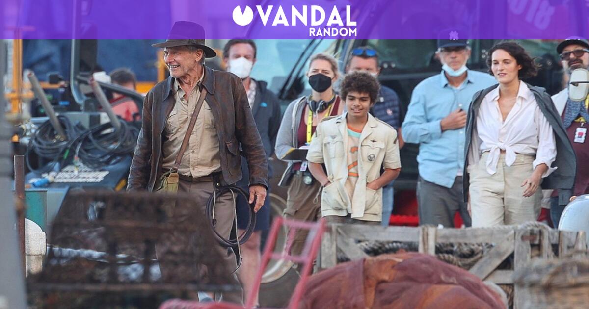 First Images Of Indiana Jones 5 From The Set Harrison Ford Is Back Www Diglogs Com Colombia