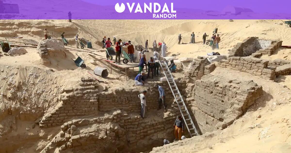 Egypto Random Arqueólogos descubren cerca de Abidos la tumba de un faraón desconocido ...